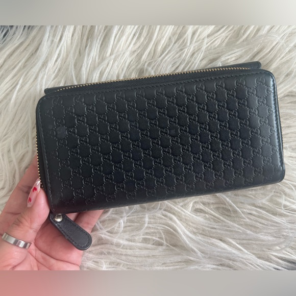 Super Sale! MircoGuccissima Leather Flap Wallet💰 - Picture 12 of 16